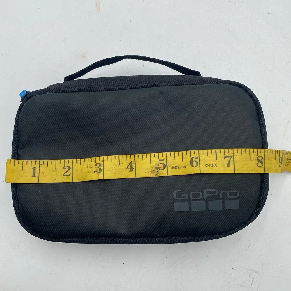 GoPro - Casey LITE Lightweight Camera Case Black Zip Around ONLY VGC